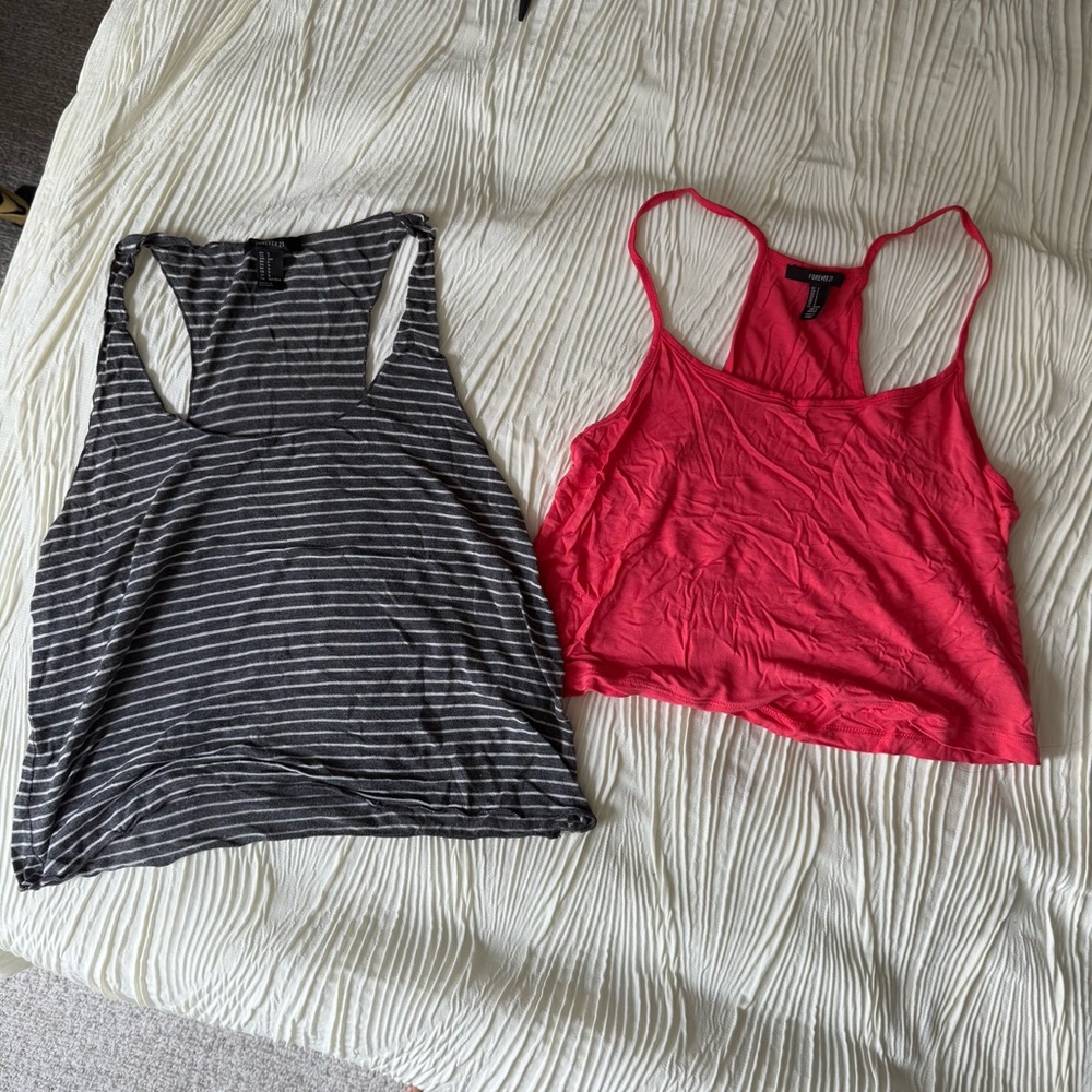 2 Forever 21 Summer Cropped Tank Top Bundle - Small
